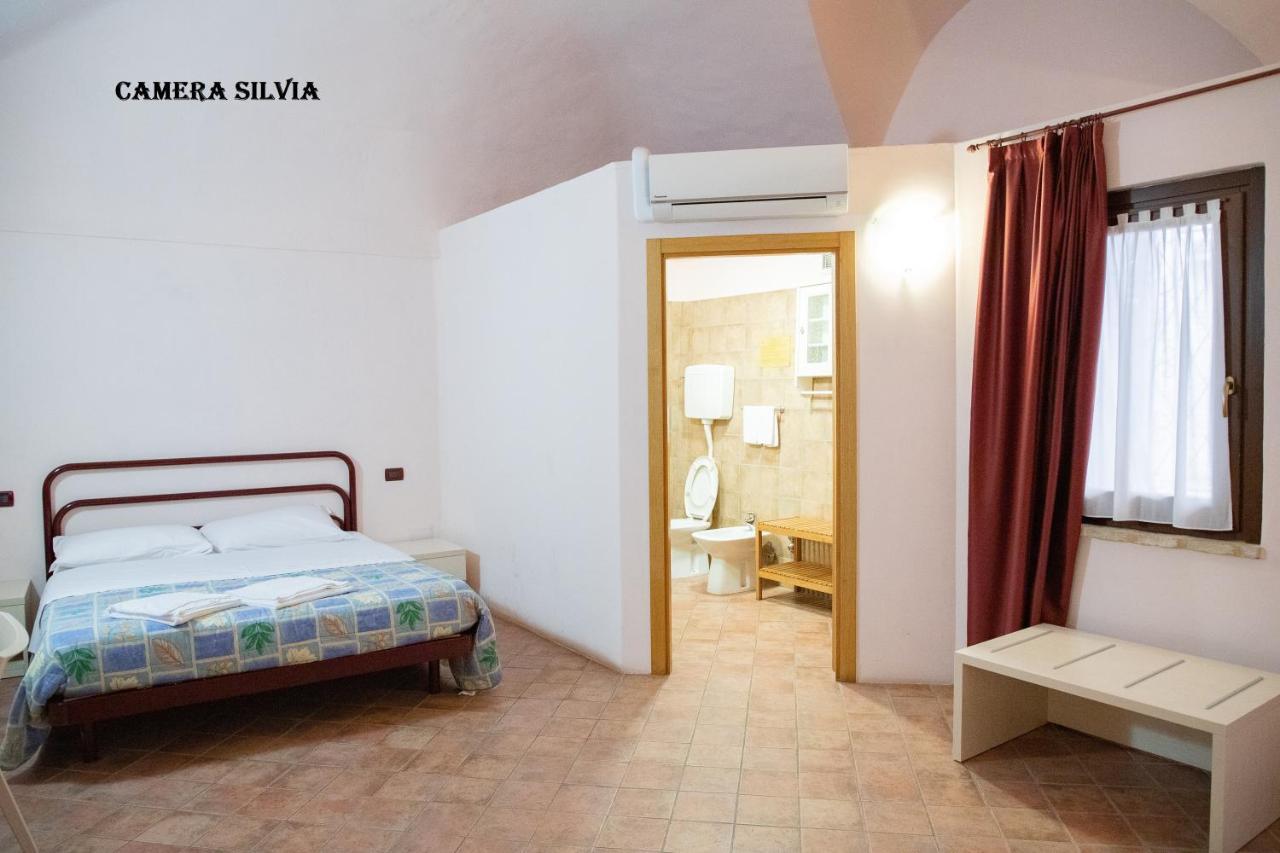 Hotel Palazzo Meraviglia Albergo Diffuso コリナルド エクステリア 写真