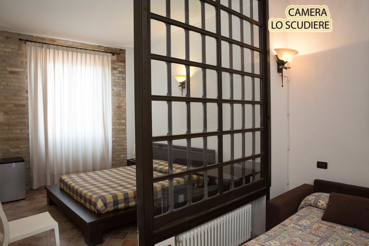 Hotel Palazzo Meraviglia Albergo Diffuso コリナルド エクステリア 写真